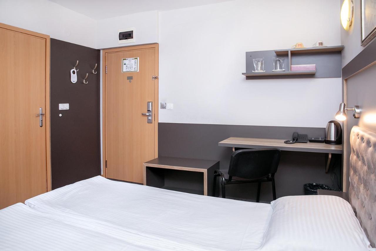 Hotel Niky Sofia Zewnętrze zdjęcie