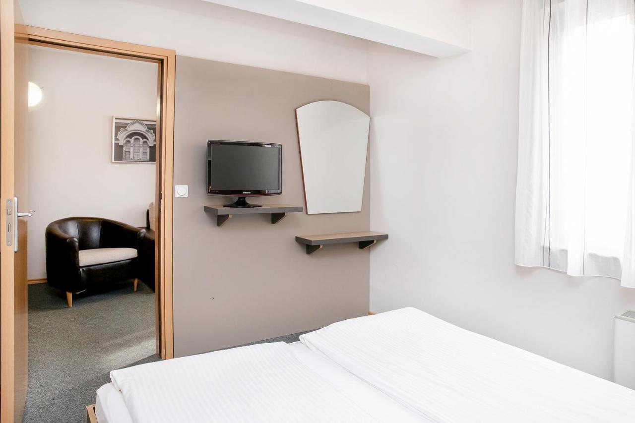 Hotel Niky Sofia Zewnętrze zdjęcie
