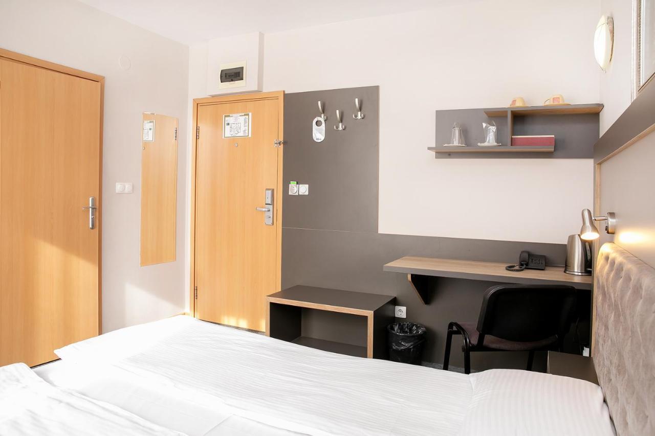 Hotel Niky Sofia Zewnętrze zdjęcie